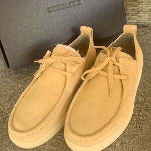 Everlane Mens/women’s suede lace up the Desert shoe, Sz: 7, NEW in org. Box
